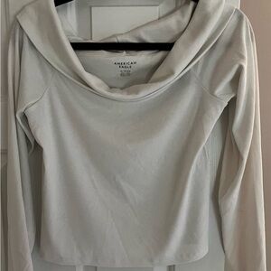 American Eagle Long Sleeve Top
